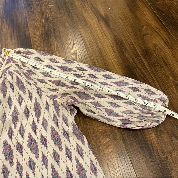 Joie 100% silk patterned blouse v neck 3/4 sleeve top size XXS flowy shirt - Picture 12 of 15